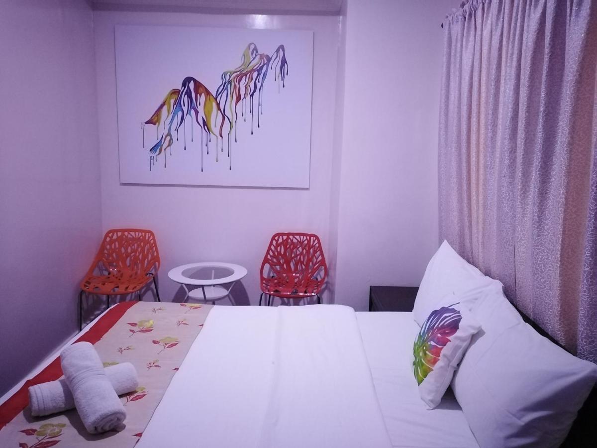 Halfway House Hostel Mactan Cebu Airport Île de Mactan Extérieur photo
