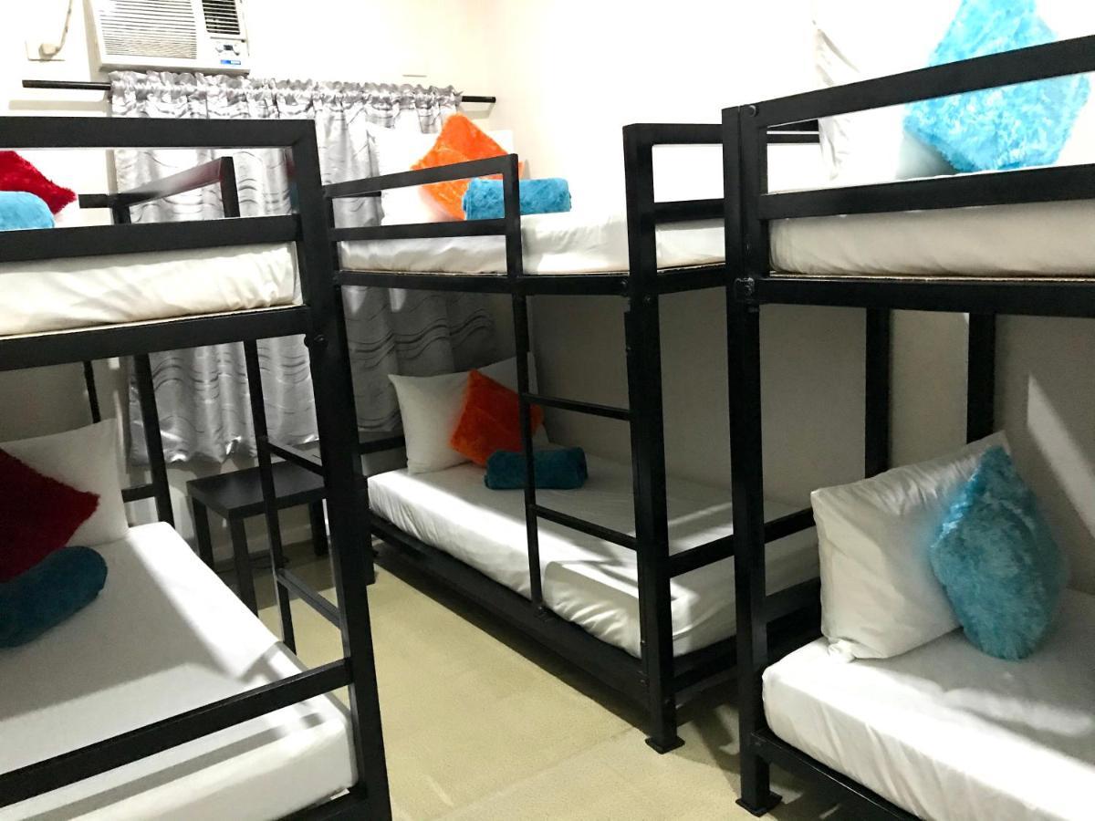 Halfway House Hostel Mactan Cebu Airport Île de Mactan Extérieur photo