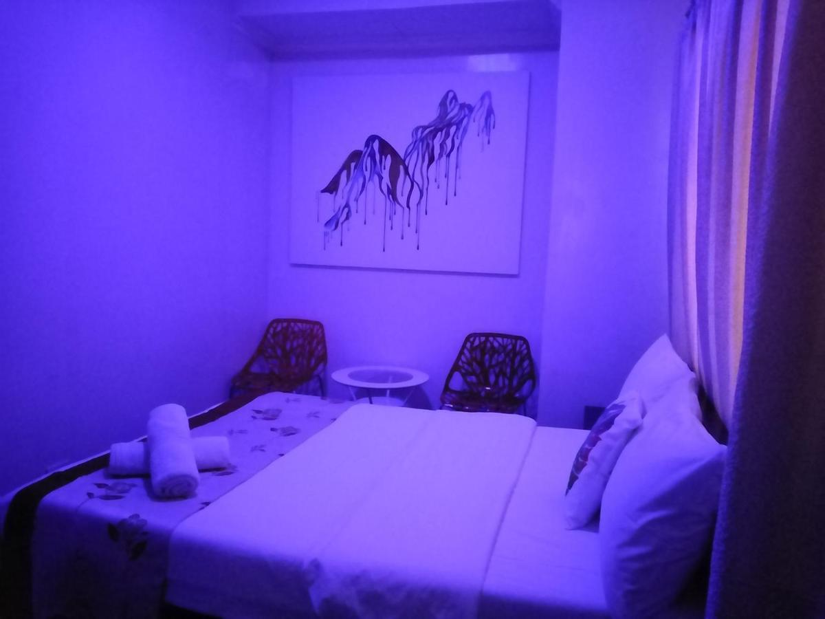 Halfway House Hostel Mactan Cebu Airport Île de Mactan Extérieur photo