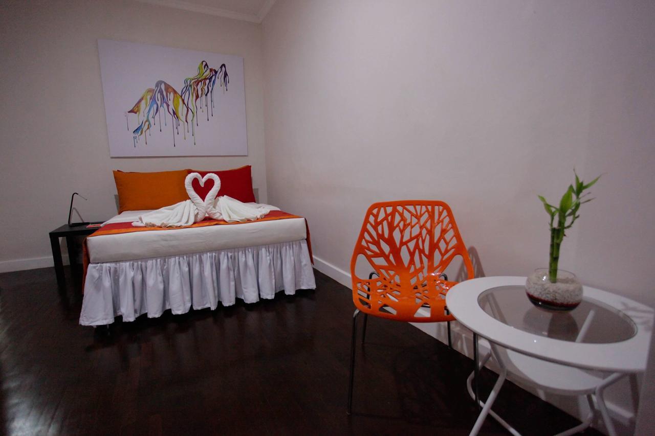 Halfway House Hostel Mactan Cebu Airport Île de Mactan Extérieur photo